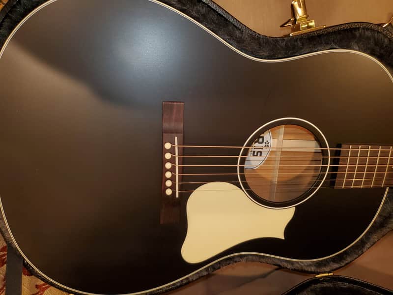 Iris OG 2023-2024 - Satin Black image 1