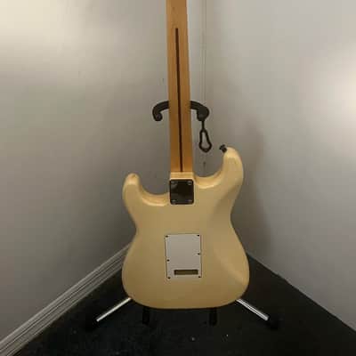 Fender Contemporary Series Stratocaster SSS 1986 - Modded image 3