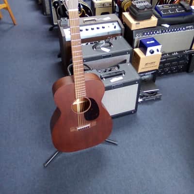 Martin 0015 ac/elec mahogany guitar and case image 2