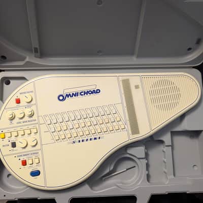 Suzuki Omnichord OM-84 | Reverb Canada