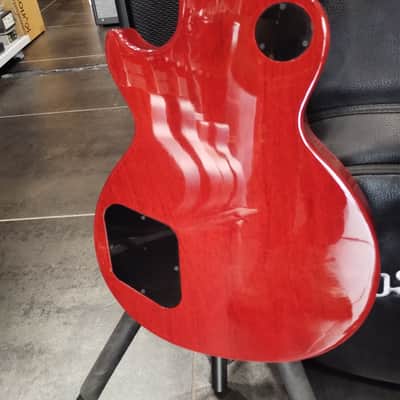Gibson Les Paul Studio Figured 2025 - Washed Cherry Sunburst image 6