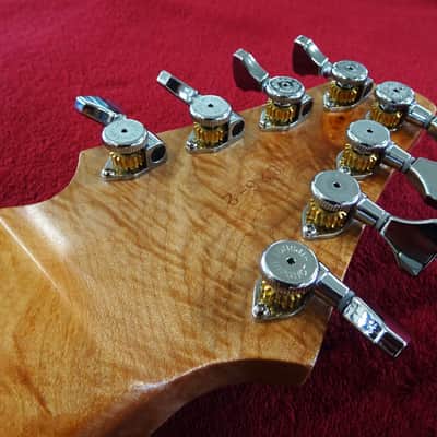 Rukavina 8 String Ripple Lap Steel -- 24" Burled Maple image 9