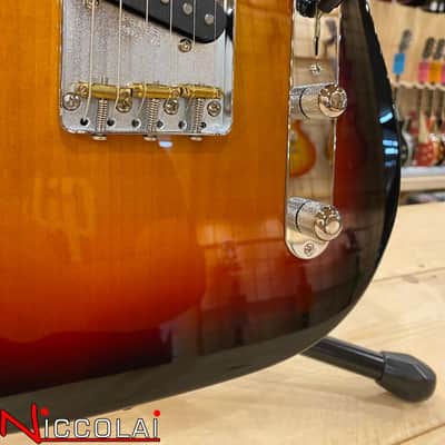Fender American Professional Classic Telecaster, Rosewood Fingerboard, 3-Color Sunburst image 9