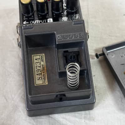 BOSS RV-2 RV2 Digital Reverb w/ power supply image 6