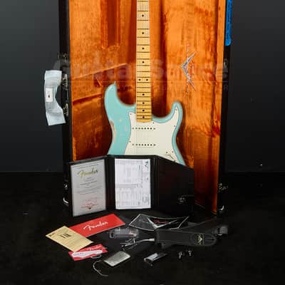 Fender Custom Shop Postmodern Stratocaster Maple Aged 2018 - Daphne Blue (COD 2054UG) image 17