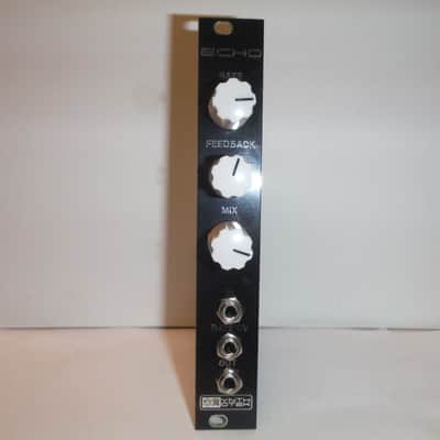 Synthrotek Echo 2026 - white/black image 2