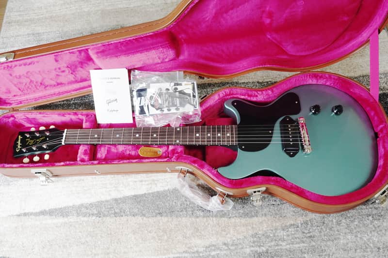 NEW IN BOX* Epiphone Inspired by Gibson Custom Les Paul Jr. Ikuyo