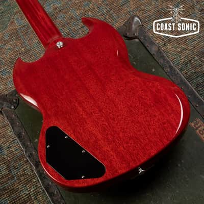 2023 Gibson SG Standard ‘61 Maestro Vibrola Heritage Cherry, original hardcase image 9