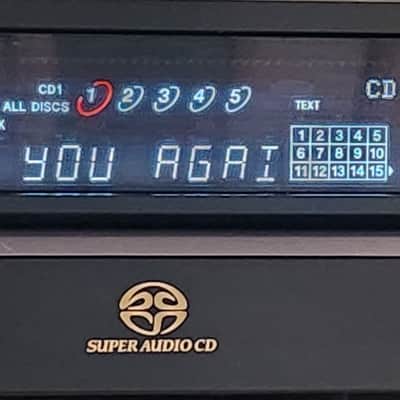 Immagine Sony Sony SCD-CE595 5-disc carousel CD and SACD (Super Audio CD) changer 2004 - Black - 2