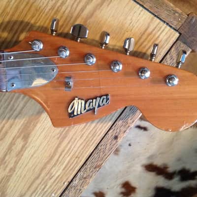 El Maya Stratocaster 70s 3 Tone Sunburst (with video) image 3