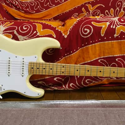 2007 D'Pergo Custom Guitars - Aged Vintage Classic Vintage Cream Mary Key image 2