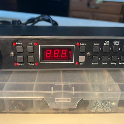 Applied Research & Technology DR-X 2100 multi effects rack unit w/ rack mount bolts/washers image 4