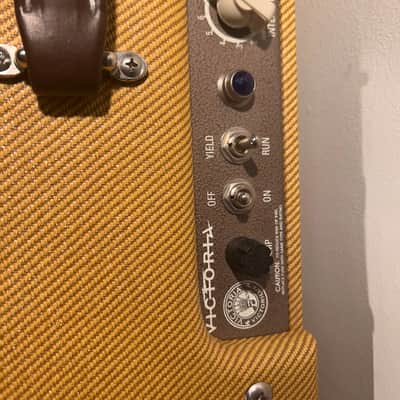 Victoria Victorilux 2 x 12 Combo Tube Amplifier - Tweed image 6