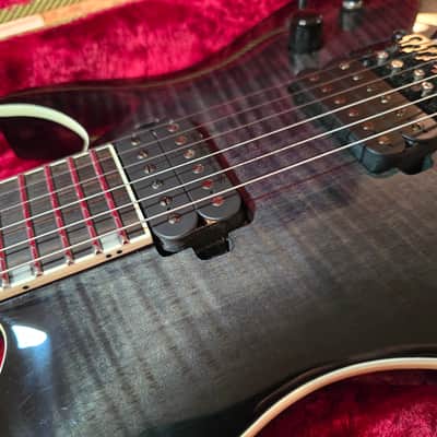 ESP LTD H3-1000 FR WITH CASE 2020 - Present - See Thru Black Sunburst image 9