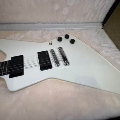 Gibson Guitar Of The Week #47 '84 Explorer Reissue 2007 - Alpine White - Hetfield Metallica! image 11