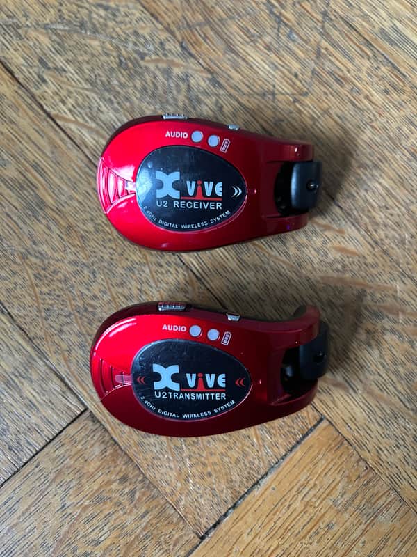 Xvive U2 Wireless Guitar System 2010s - Red image 1