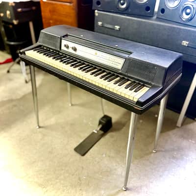 Wurlitzer 200A 64-Key Electric Piano 1970’s Black original vintage USA Wurli 200-a image 2