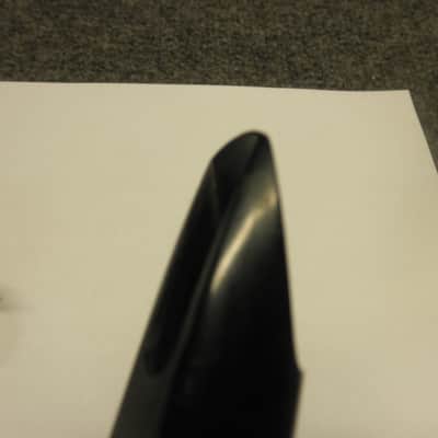 Martin Alto saxophone mouthpiece w/ ligature image 13