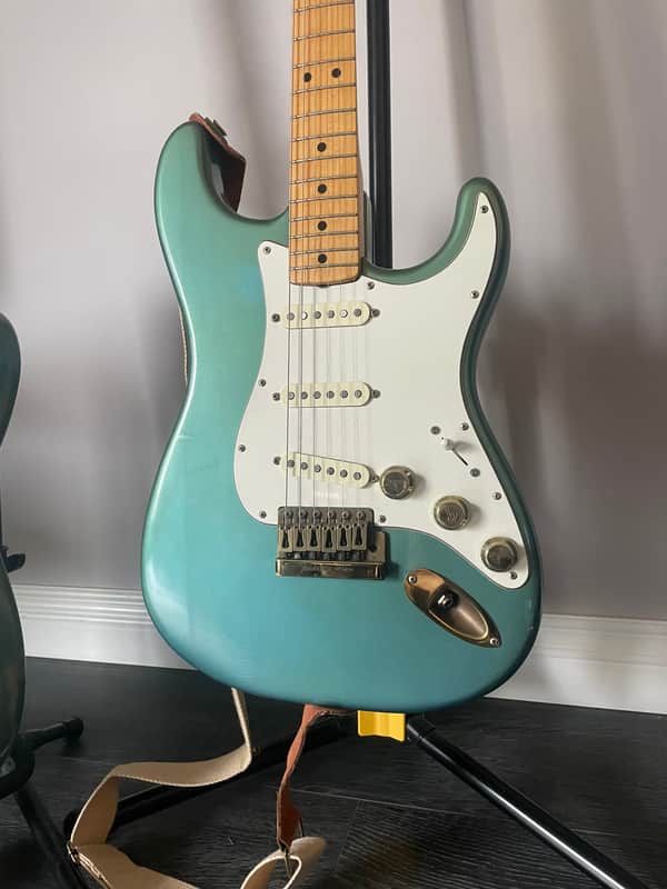 Fender The Strat with Maple Fretboard 1980 - 1983 - Lake Placid Blue image 1