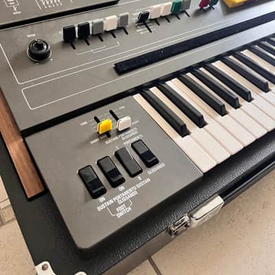 Yamaha CS-60 Polyphonic Synthesizer 1977 - Black image 4