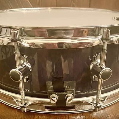 Sonor S-Class 14x5” 9-Ply Maple/Birch German Shell Snare Drum in Black Onyx Vertical Grain Lacquer Finish image 6