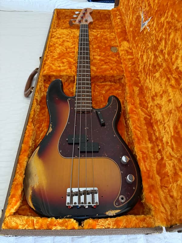 2019 Fender Custom Shop Limited Edition 1960 Precision Bass Heavy Relic  2019 - 3-tone Sunburst Nitro image 1