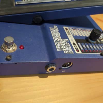 DigiTech Bass Whammy Pitch Shift Pedal 2014 - Present - Blue image 3