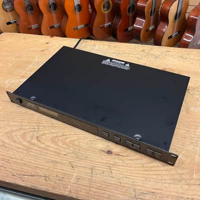 Yamaha MJC8 Midi Junction Controller Midi Patchbay image 6