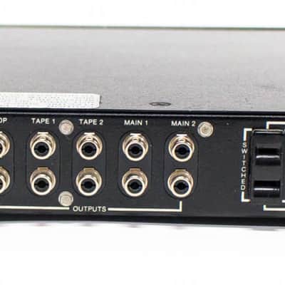 Crown Straight Line Two SL-2 Stereo Pre Amp Amplifier Rack Mount Unit image 4