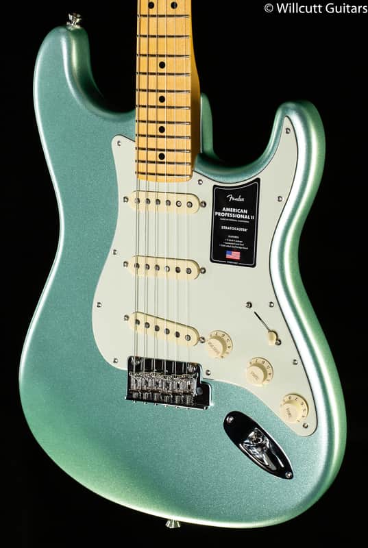 Fender American Professional II Stratocaster Mystic Surf Green Maple Fingerboard (219) image 1