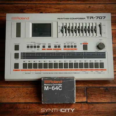 1987 Roland TR-707 Rhythm Composer Drum Machine w/ M-64C Memory Cartridge