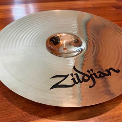 Zildjian 18" A Custom Crash Cymbal 1991 - Present - Brilliant image 9