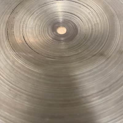 Zildjian Crash/ride 1960’s image 4