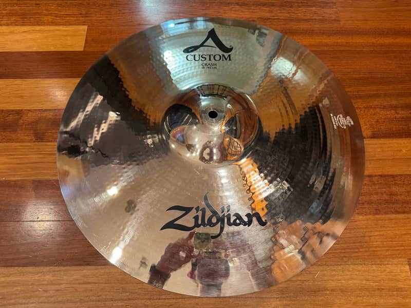 Zildjian 18" A Custom Crash Cymbal 1991 - Present - Brilliant image 1