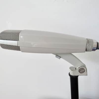 Sennheiser MD 421-N Cardioid Dynamic Microphone image 3