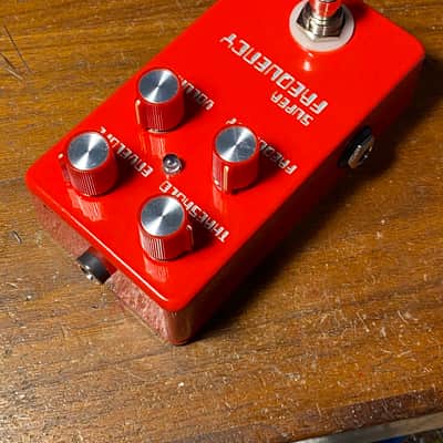 Super-Freq Ugly Face 2021 Red milled Powder coat image 1
