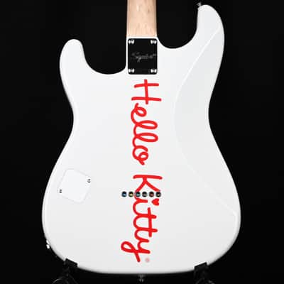 Squier x Hello Kitty Stratocaster Electric Guitar - White 2025 (CYKF25009105) image 3