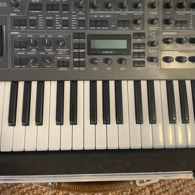 Access Virus TI2 Dark Star 37-Key Digital Synthesizer 2009 - 2023 - Black image 4