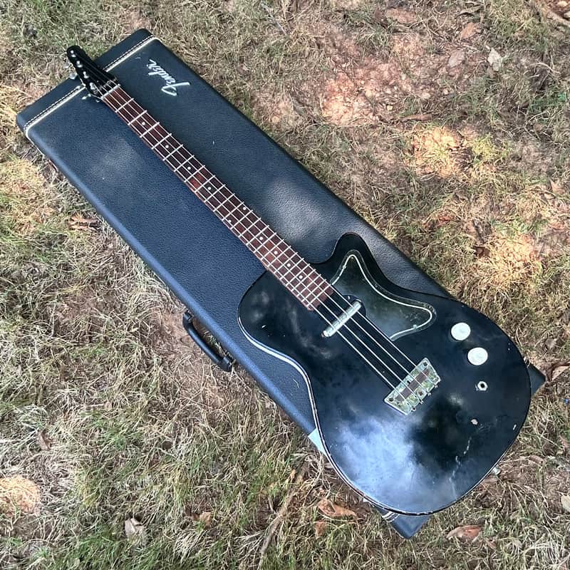 Silvertone 1444 Bass