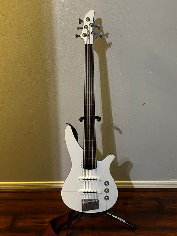 Yamaha RBX A2 5-String Bass Lightweight w/gigbag | Reverb