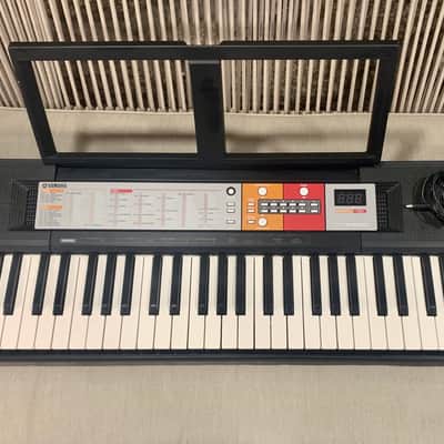 Yamaha PSR F50 image 1