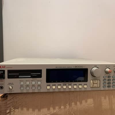 Akai S3000XL MIDI Stereo Digital Sampler 1996 image 5