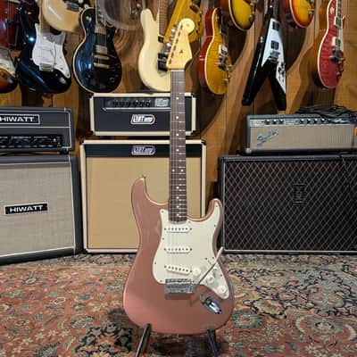 Fender Classic Series '60s Stratocaster with Rosewood Fretboard- 2003 - Burgundy Mist image 5