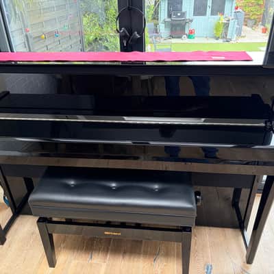 Yamaha NU1X AvantGrand 88-Key Hybrid Digital Piano image 2