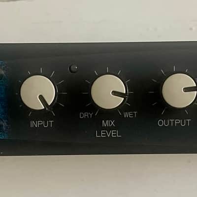 Zoom 1202 studio multieffects image 2