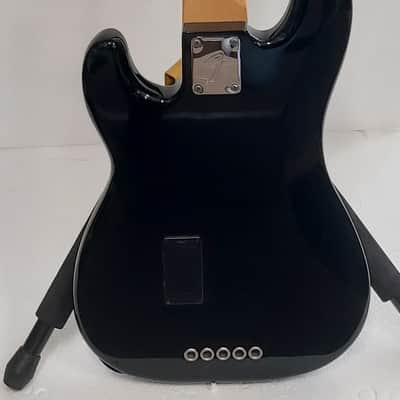 Fender 2010 American Standard Precision Bass V 5-String U.S.A. Maple Fingerboard image 10