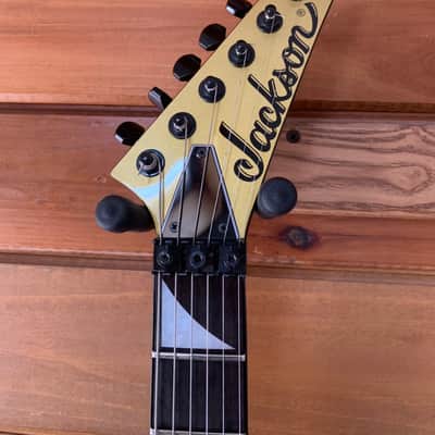 Jackson RR24 2003-2005 Gold with black pinstripe image 2