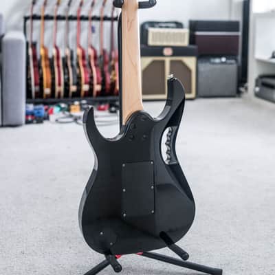 Ibanez Steve Vai Signature JEM 555 BK in Black image 5
