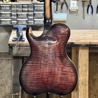 Howie Escape Series Baritone #EB.4.95.23 - Violet image 12