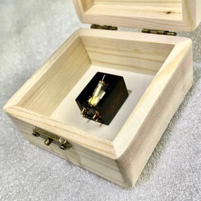 Empire EDR.9 Cartridge With Headshell In Excellent Condition | Reverb